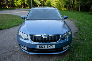 Skoda Octavia Автомат, универсал (4 фото из 11)