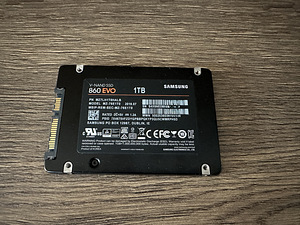 Samsung 860 EVO, 1TB (2 foto / 3)