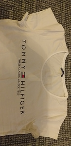 T särk Tommy Hilfiger (2 foto / 2)