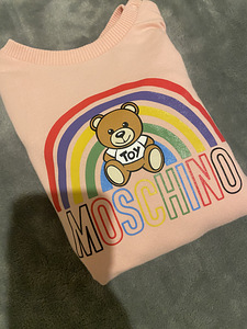 Кофта Moschino (3 фото из 3)