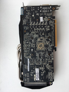 Видеокарта Asus R9270X (3 фото из 3)