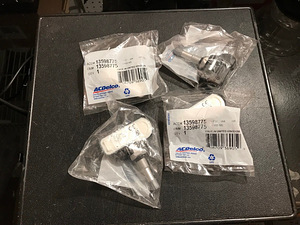 Rehvirõhu andurid GM ACDELCO TPMS SENSOR OEM 13598775 (1 foto / 2)