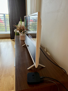 Valge LCD-teler 32 HD LED, TCL (2 foto / 5)