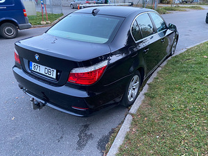 BMW 525D 3.0 145kW AT 2009 (4 foto / 7)