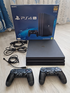 Sony PlayStation 4 ( PS4 Pro ) 1TB + 2 pulti (1 foto / 9)