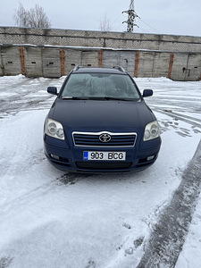 M:Toyota avensis (1 foto / 8)