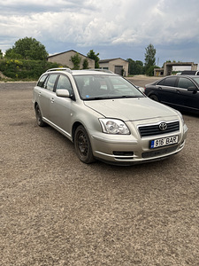 M:Toyota avensis (1 foto / 4)