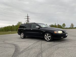 Volvo v70 (12 foto / 12)