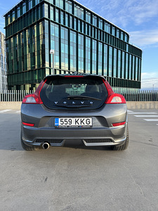 Volvo C30 R-Design 1.6 8kw 2010 (7 foto / 10)