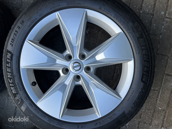18" оригинальные диски Volvo 5x108 + летние шины 215/55/18 (фото #4)