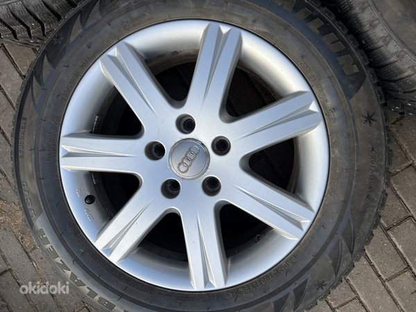 18" оригинальные диски Audi 5x130 + шипованные шины 235/60/18 (фото #1)