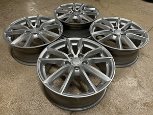 19" оригинальные диски Land Rover 5x120 (новые) (5 фото из 7)