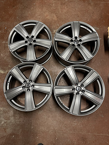 20" Volvo (Dezent) 5x108 (5 foto / 8)