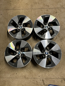 17" BMW style 645 оригинальные диски 5x112 (6 фото из 8)