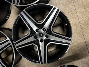 21" оригинальные диски Mercedes-Benz AMG 5x112 (как новые) (2 фото из 8)