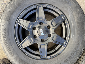 16" BM Wheels veljed 6x139,7 + lamellrehvid 245/70 7mm (4 foto / 8)