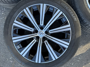 20" оригинальные диски Volvo 5x108 + летние шины 275/45/20