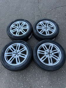 20" оригинальные диски Audi 5x112 + новые m+s 255/50/20 (5 фото из 9)