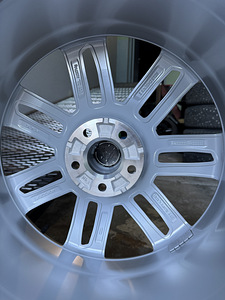20" оригинальные диски Audi 5x112 + новые m+s 255/50/20 (9 фото из 9)