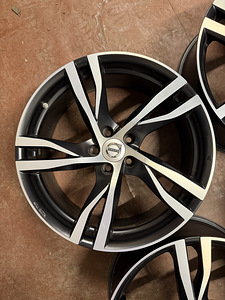 19" диски Volvo 5x108 (производитель MAK) + датчики давления (3 фото из 7)