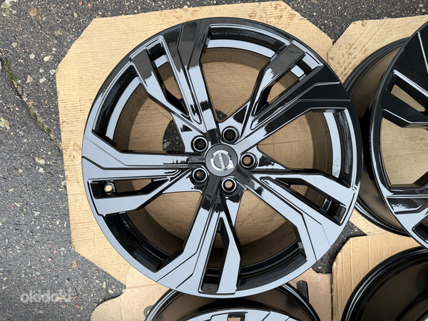19" оригинальные диски Volvo 5x108