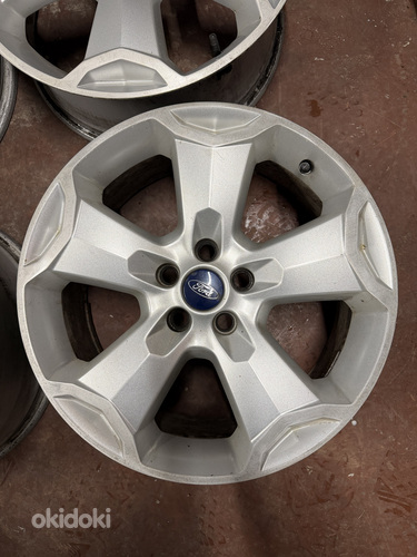 18" Ford originaalveljed 5x108 + andurid