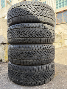 235/45/19 Good Year Ice 2+ uued m+s rehvid (1 foto / 5)