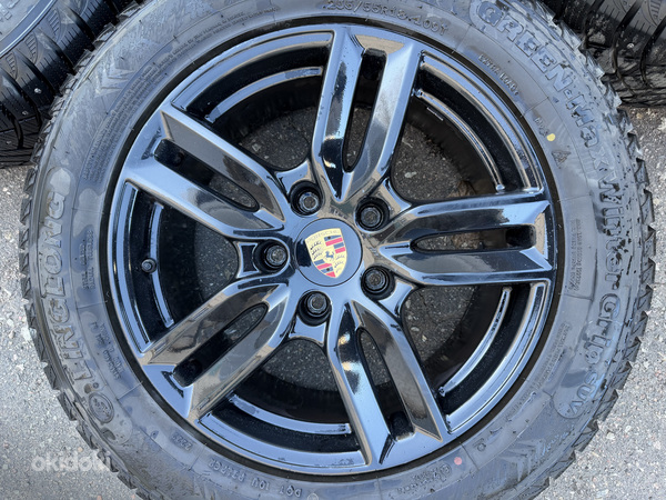 18" Porsche originaalveljed 5x130 + naastrehvid 255/55/18