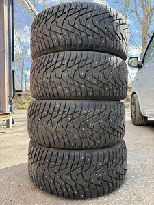 245/40/18 Hankook naastrehvid 8-8,5mm dot2023 (1 foto / 6)