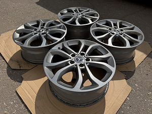 17" оригинальные диски Mercedes-Benz 5x112 + датчики (2 фото из 9)