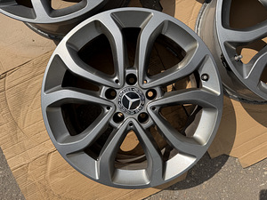 17" оригинальные диски Mercedes-Benz 5x112 + датчики (6 фото из 9)