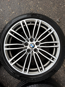 19" оригинальные разноширокие диски BMW стиль 664M 5x112 + летние шины (5 фото из 9)