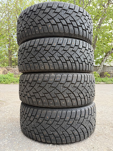 245/45/20 Zeta naastrehvid 9mm (1 foto / 7)
