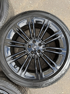 23" оригинальные диски Land Rover 5x120 + 285/40/23 m+s 5,5мм (6 фото из 10)