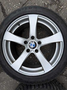 17" Dezent диски 5x120 + шипованные шины 225/50/17 (7мм) (1 фото из 8)