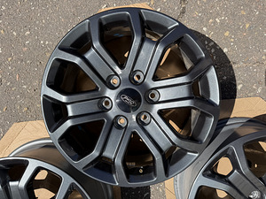 18" оригинальные диски Ford Ranger 6x139,7 (как новые) (7 фото из 9)