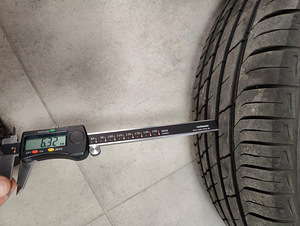 Легкосплавные диски hyundai i30 с шинами R16 (3 фото из 3)