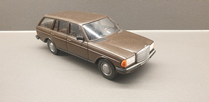 Norma Mercedes-Benz 300d mudel (3 foto / 10)