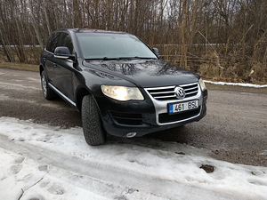 M: Volkswagen Touareg (2 foto / 8)