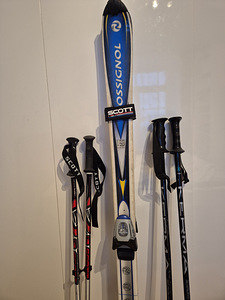 Rossignol mäesuusad 160cm + suusakepid 120 ja 125cm (1 foto / 5)