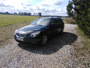 BMW 530 xd (8 фото из 10)