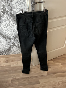 Diesel джинсы (2 фото из 4)