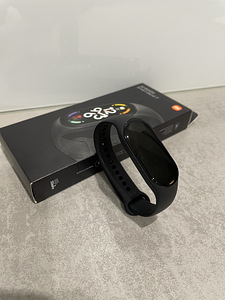 Xiaomi Mi Band 7 (2 foto / 3)