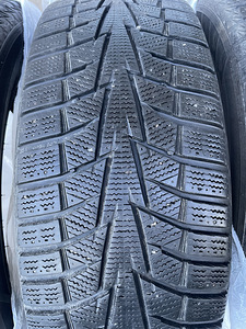 Hankook Winter i Cept X 225/60R18 (7 foto / 8)