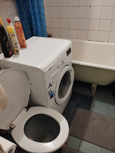 Üürile anda korter kaks tuba. (5 foto / 6)