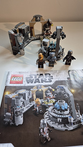 LEGO Star Wars - The Armorer's Mandalorian Forge 75319 (2 foto / 6)