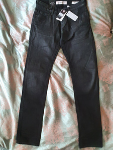 Guess (1 фото из 3)