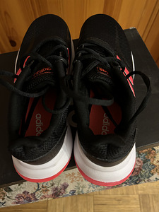 Adidas 39,5 (2 фото из 3)