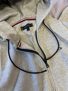 Tommy Hilfiger M (2 foto / 2)