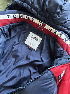 Tommy Hilfiger XL (3 foto / 3)